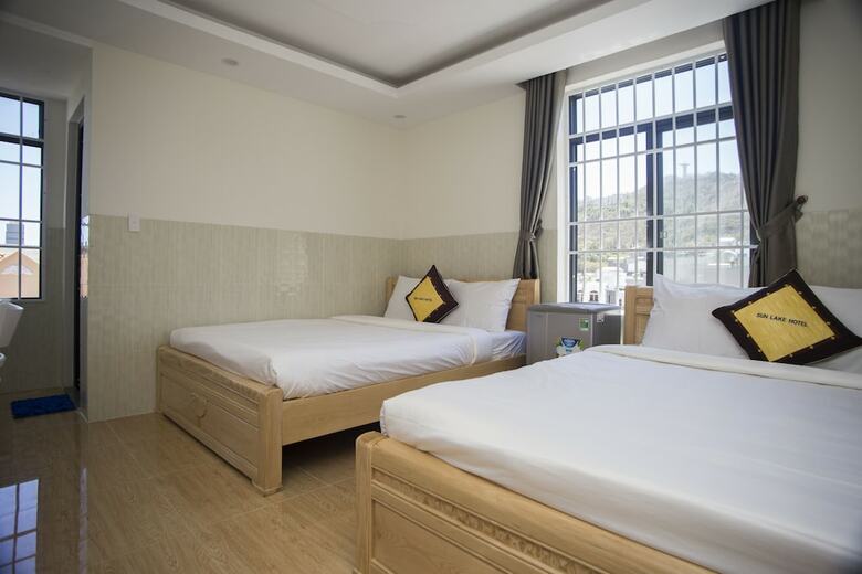 Sun Lake Hotel