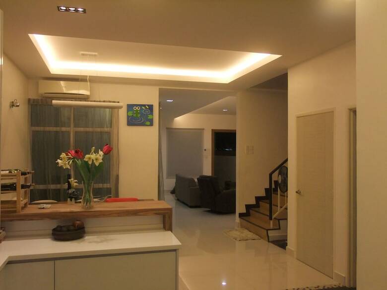 Ibook 1 - Luxury Holiday Homestay