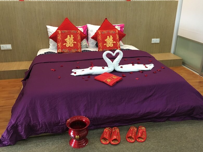Ibook 1 - Luxury Holiday Homestay
