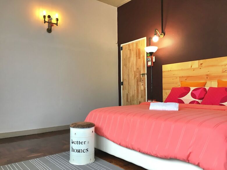 Ibook 3 - Beachside Bungalow