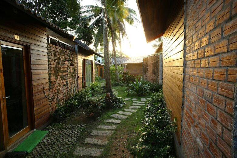 Hotel Dendi Resort Phu Quoc