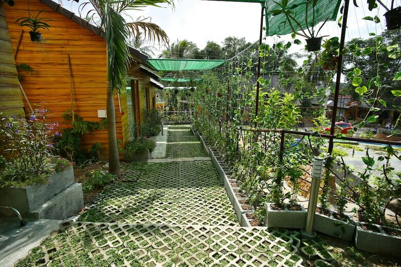 Hotel Dendi Resort Phu Quoc