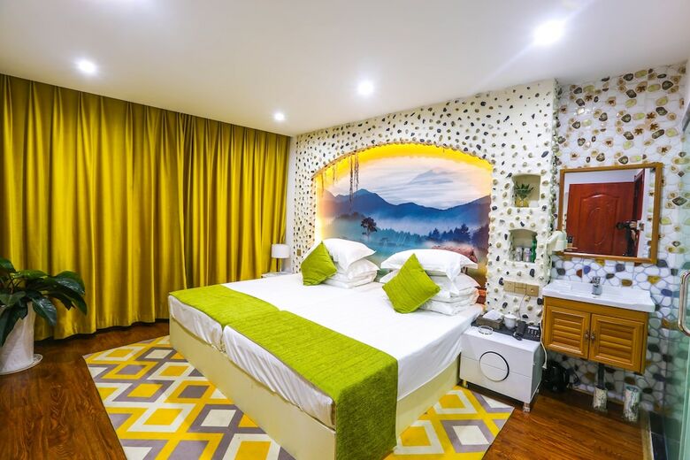 Hostal Ya Zhai Fu Ren Inn
