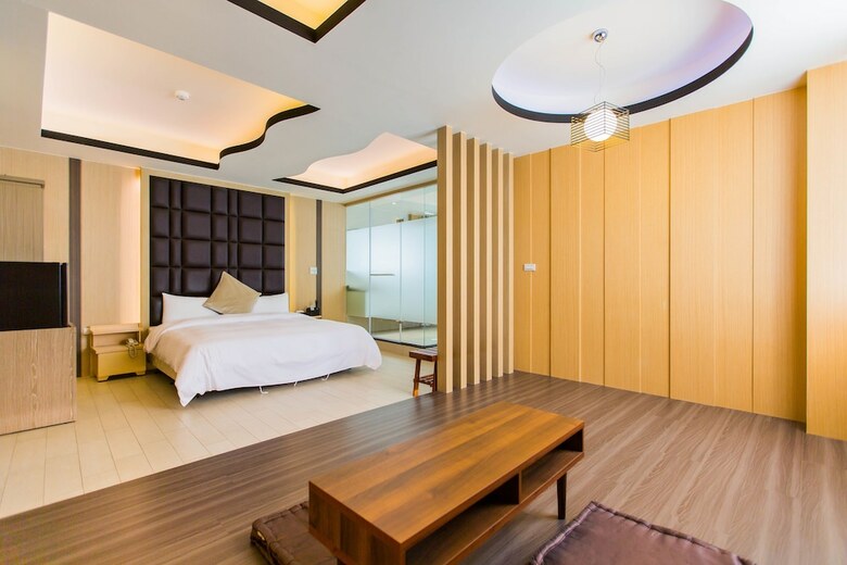 Hotel Fm Vanilla Bed And Breakfast