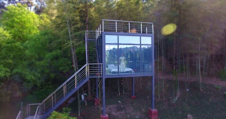 Posada Glass House