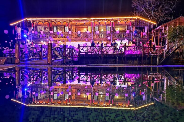 Posada Glass House