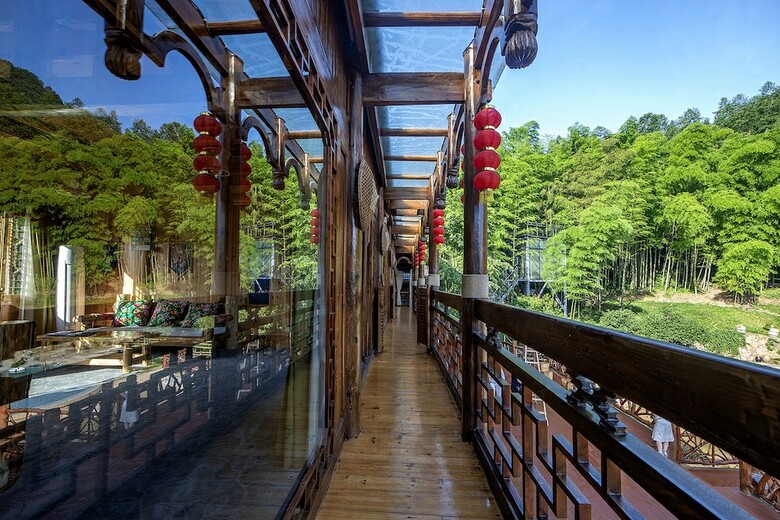 Posada Glass House