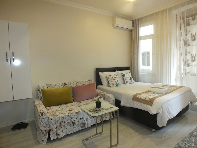 Apartamento Taksim 9 Suites