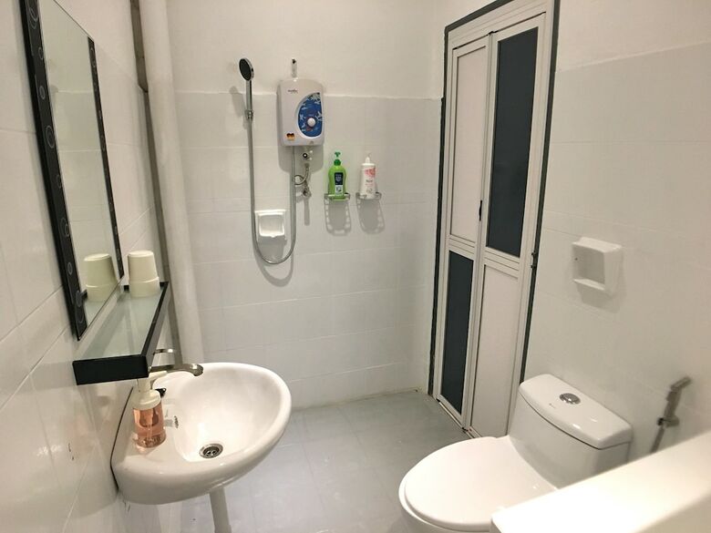 Hotel Ibook 8 -superior 1bedroom Gurney Suites