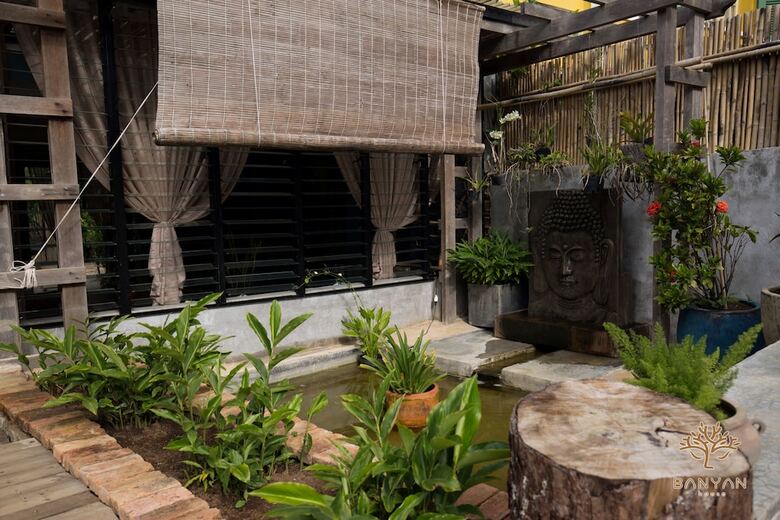 Hotel Banyan House