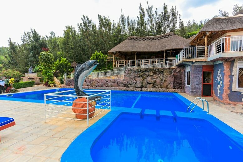 The King Fish Beach Hotel