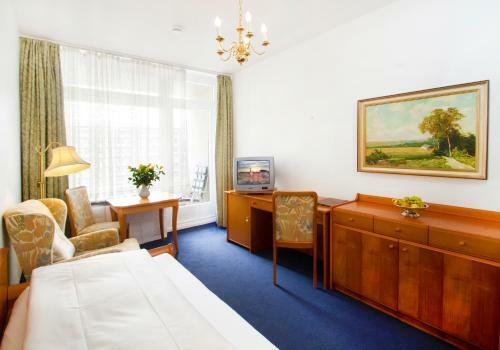 Strandhotel Monbijou Garni