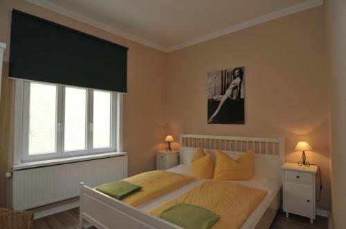 Hostal Caf� Orth