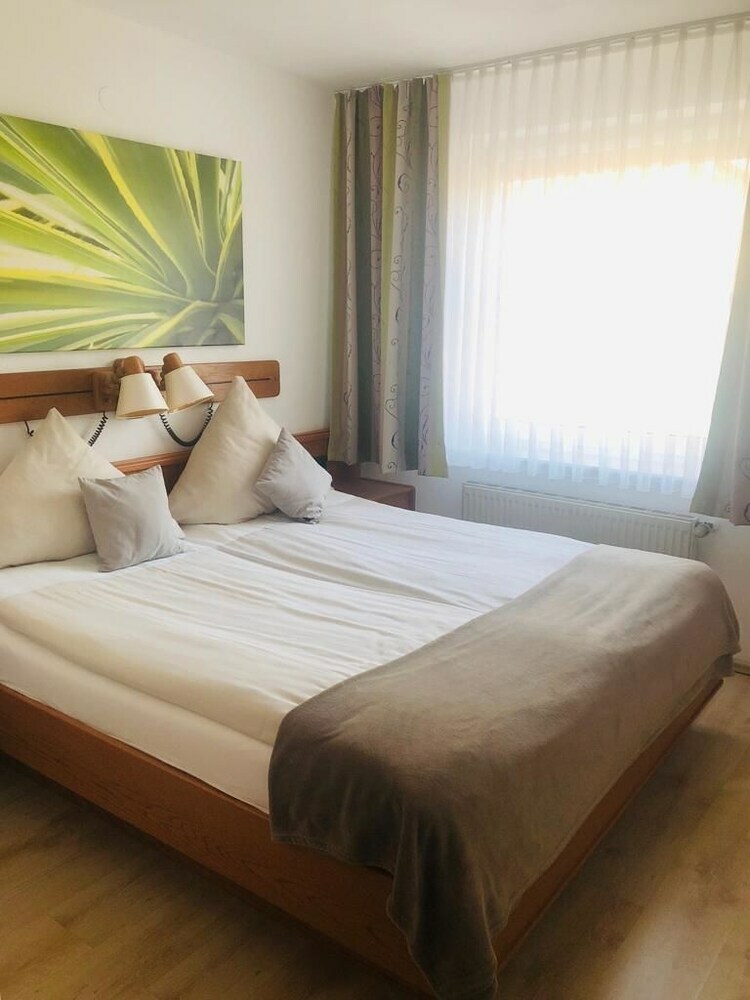 Hotel Weinstube Lehn