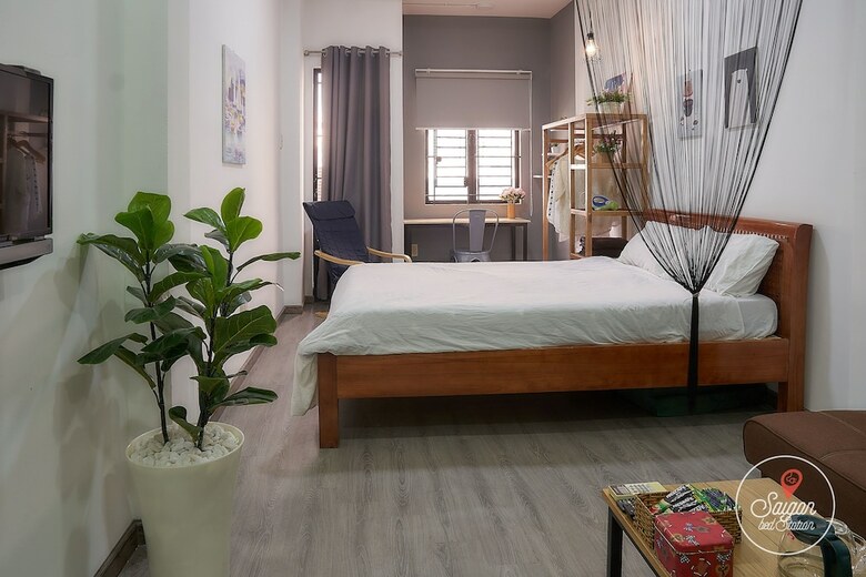 Hotel Saigon Bed Station