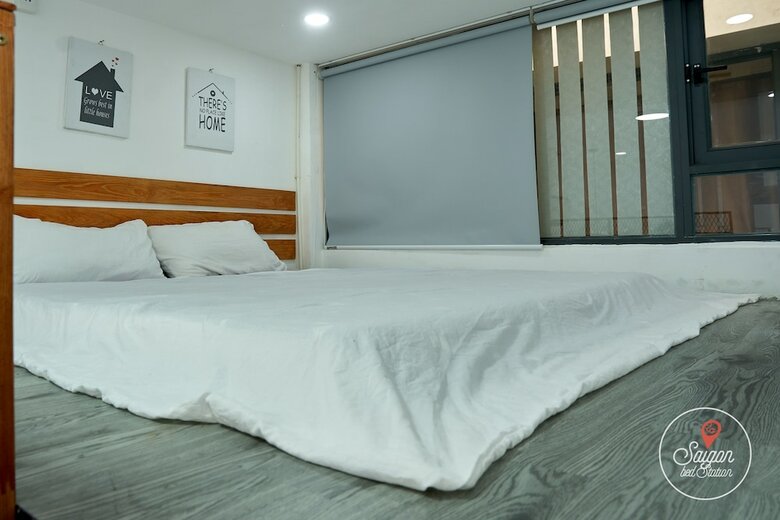 Hotel Saigon Bed Station
