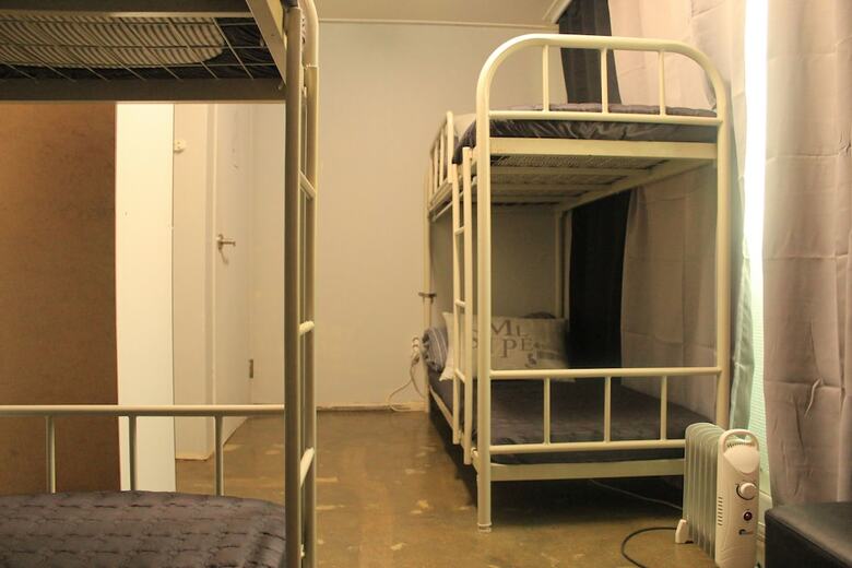Hostal U Guesthouse In Hongdae Female Only - Hostel