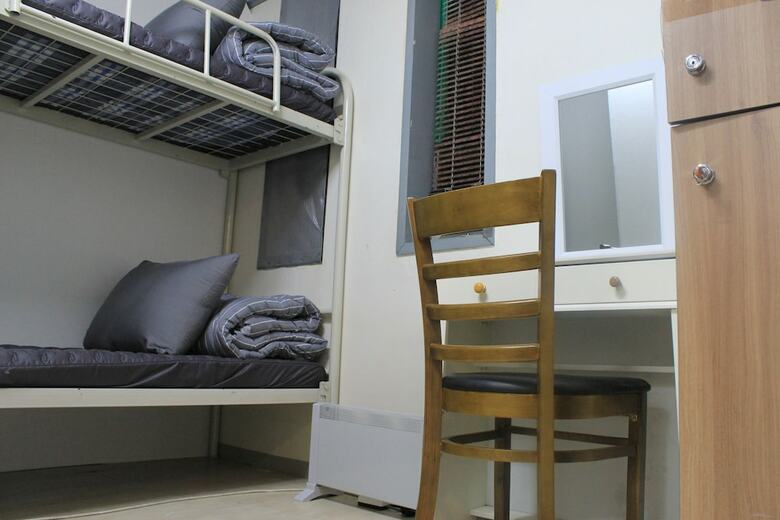 Hostal U Guesthouse In Hongdae Female Only - Hostel