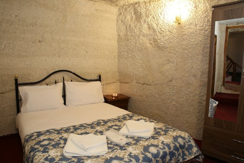 Unicorn Cave Hotel