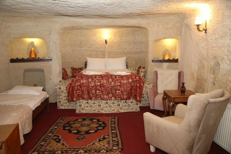 Unicorn Cave Hotel
