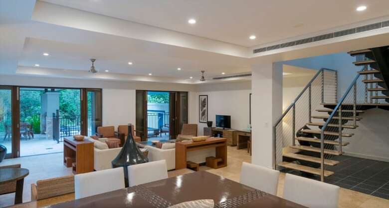 Sea Temple Port Douglas Luxury Apartments