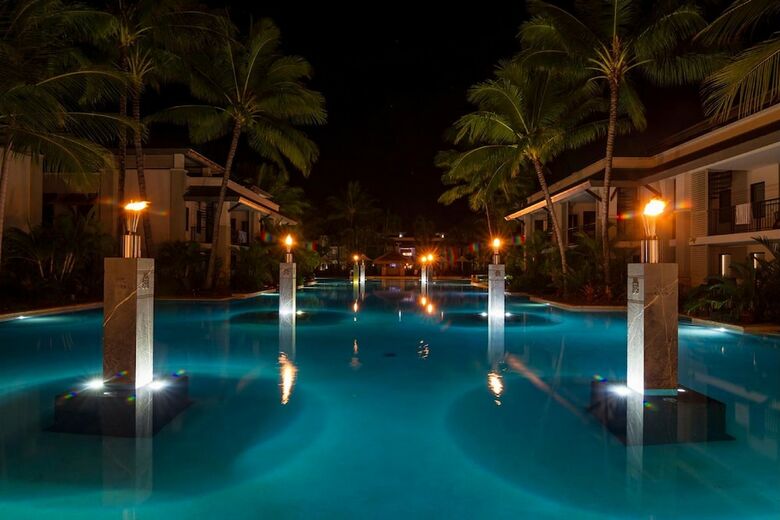 Sea Temple Port Douglas Luxury Apartments