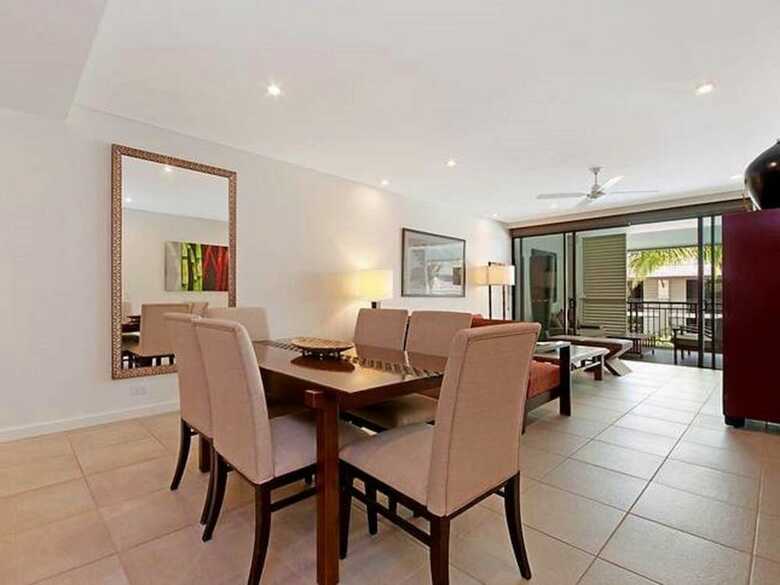 Sea Temple Port Douglas Luxury Apartments