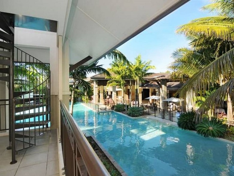 Sea Temple Port Douglas Luxury Apartments