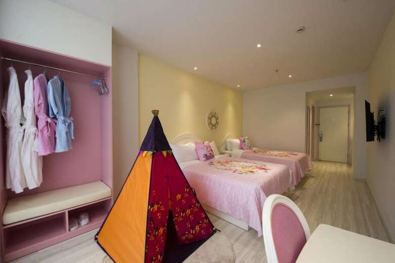 Manqu Park Hotel  Intl Travel Resort