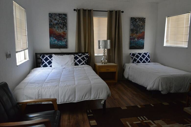 Posada Mojave Trails Inn And Suites