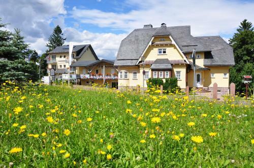 Hostal Pension Waldschloesschen