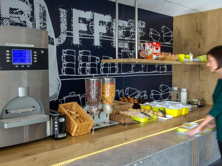 Hotel Ibis Budget Fr�jus Saint-rapha�l Centre Et Plage