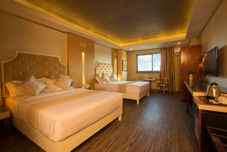 Appleton Hotel