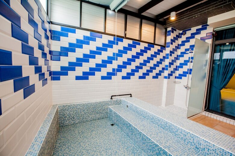 Bed & Breakfast Song Ping Resort