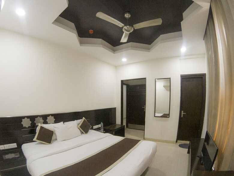Hotel The Orion