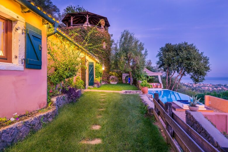 Villa Melolia
