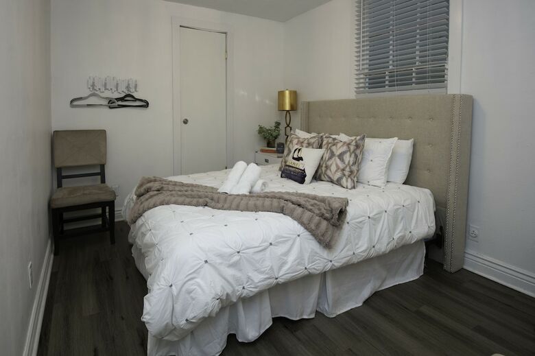 Villa 5 Br - Best Location Next To French Qt
