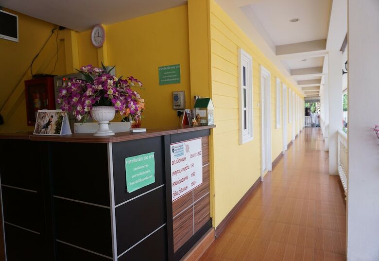Hotel Raiwin Buri Resort