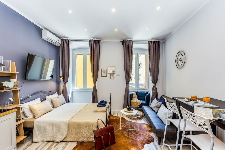 Apartamentos Main Square Studios