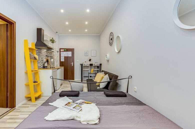 Apartamentos Main Square Studios