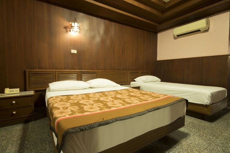 Salathai Hotel