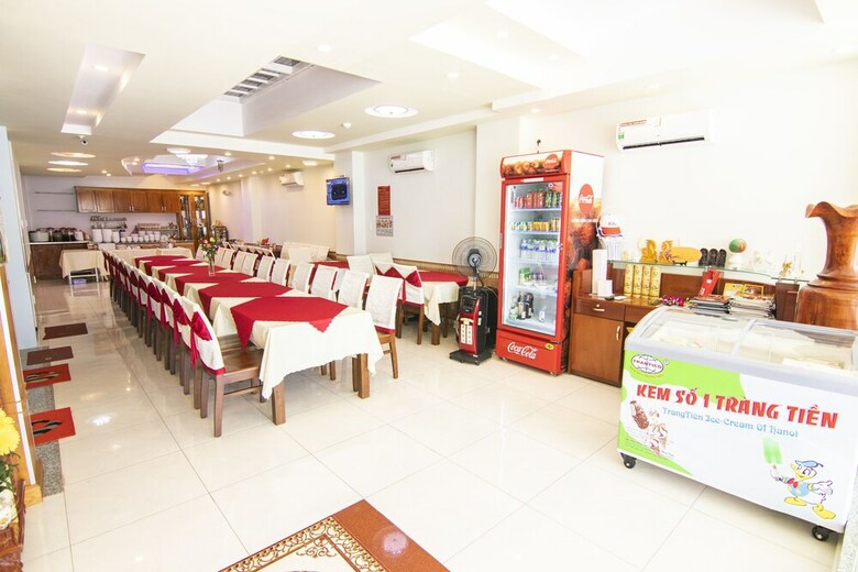 Bien Xanh Hotel