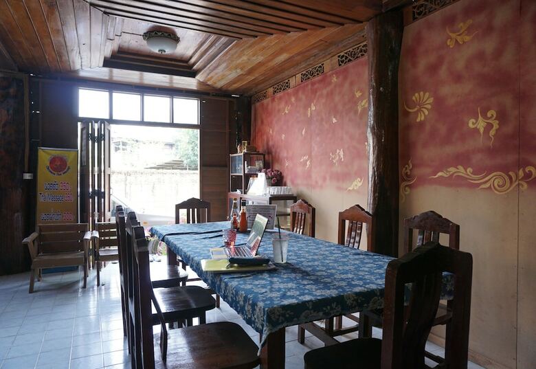 Hostal Chatawan Homestay - Hostel