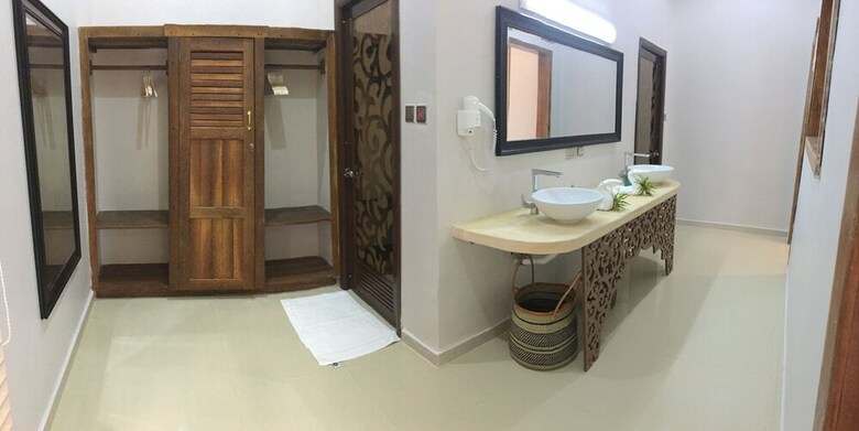 Kikoi Boutique Hotel