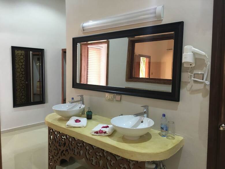 Kikoi Boutique Hotel