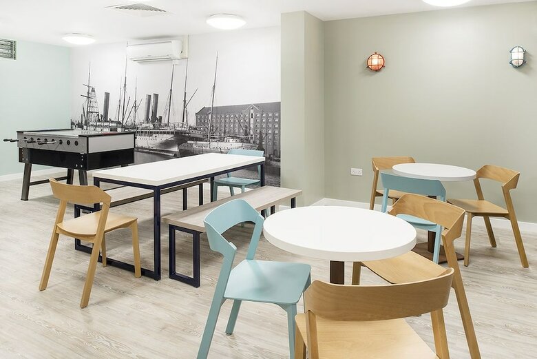 Hostal Crescent Place - Campus Accommodation