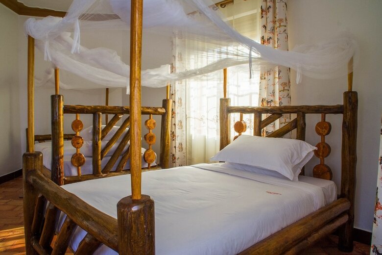 Posada Queen Elizabeth Park View Tourist Lodge