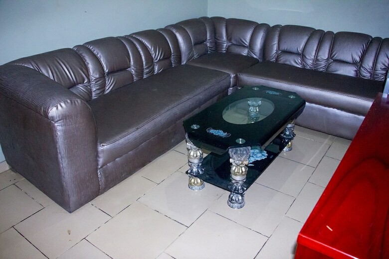 Folade Hotels