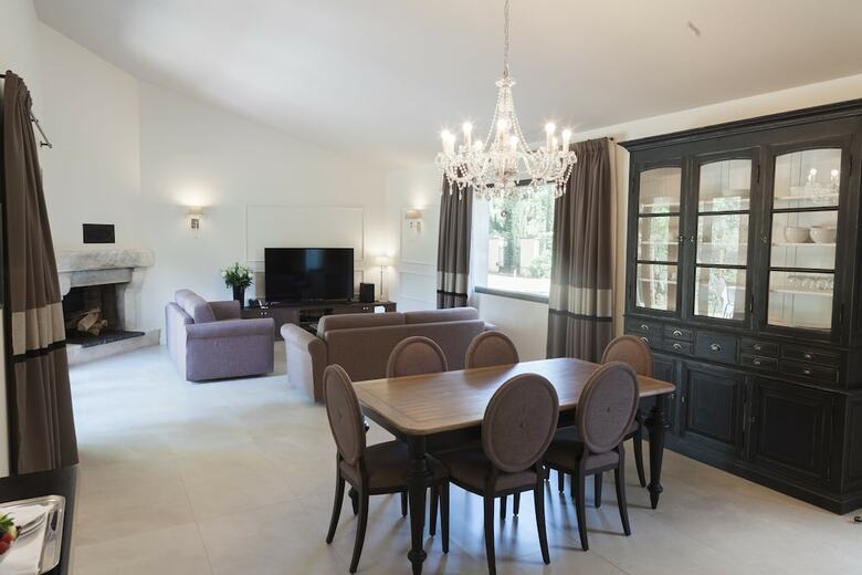 Villa Valrugues
