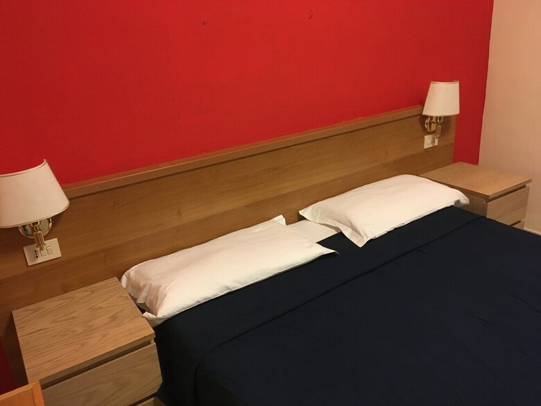 Hotel�
